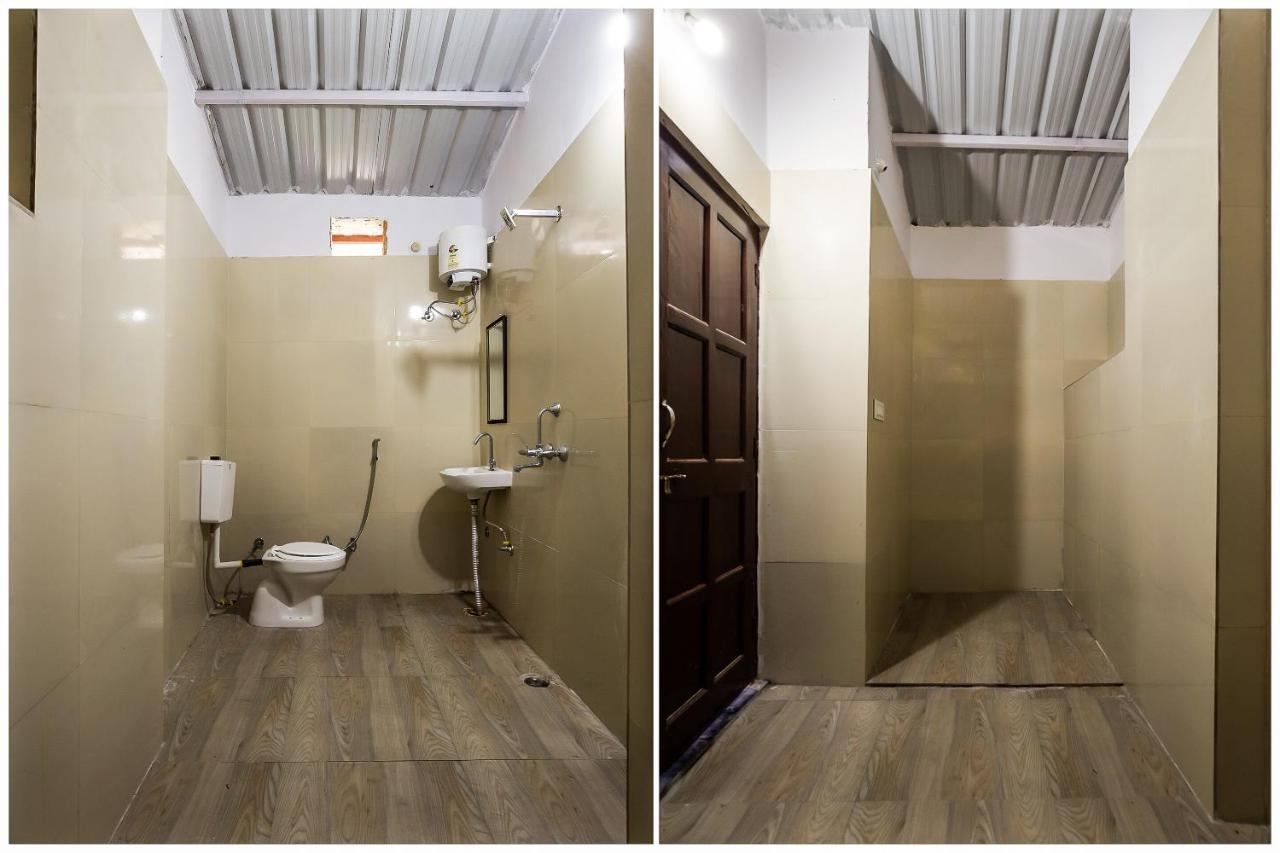 Capital O 66699 Badi Garh And Hotel 3*